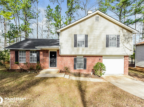6808 Browns Mill Ferry Dr - Lithonia, GA