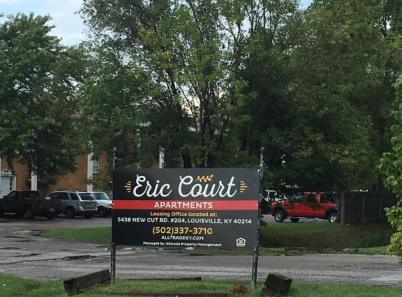 Eric Apartments - Louisville, KY