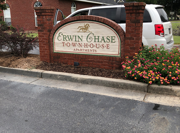 Erwin Chase Townhouse Apartments - Cartersville, GA