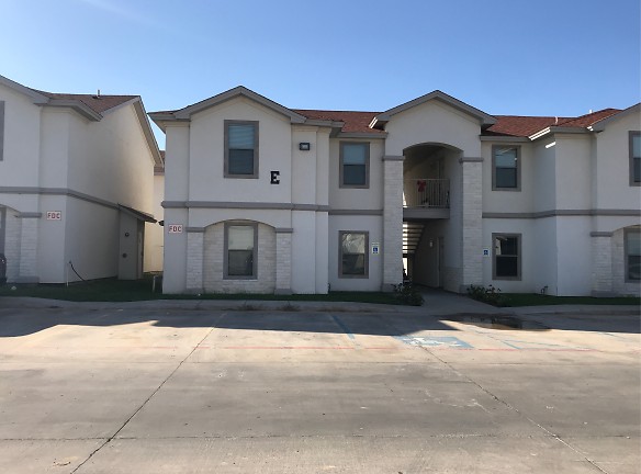 Lakeview Apartments - Laredo, TX