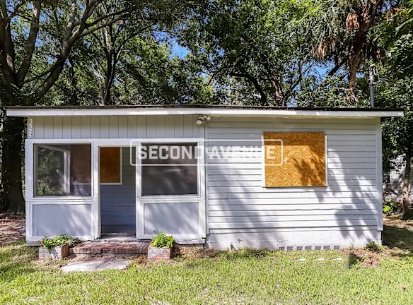 3325 Columbus Ave - Jacksonville, FL