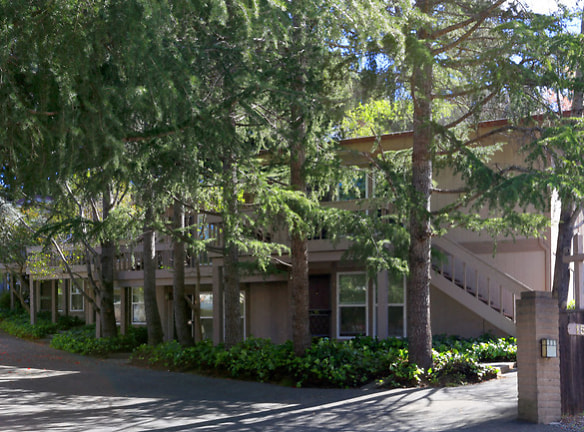 South Knoll Apartments - Mill Valley, CA