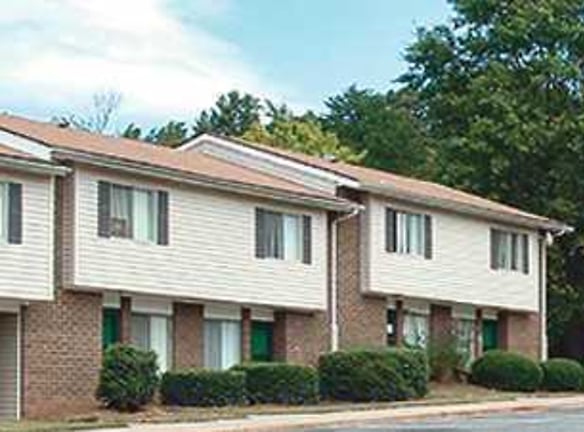 Brownstone Commons Apartments - Eden, NC