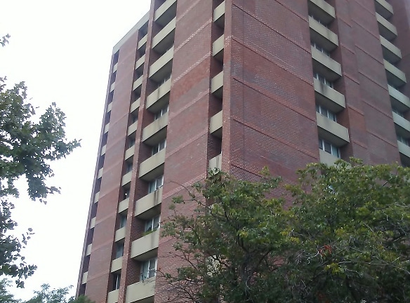 Martin Luther King Towers Apartments - Roxbury, MA