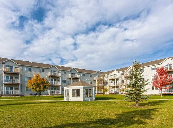Woodhaven Place Apartments - Fargo, ND