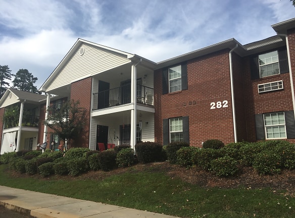 Imperial Place Apartments - Toccoa, GA
