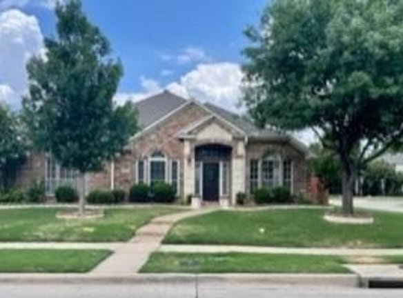 9914 Goldenrod Dr - Frisco, TX