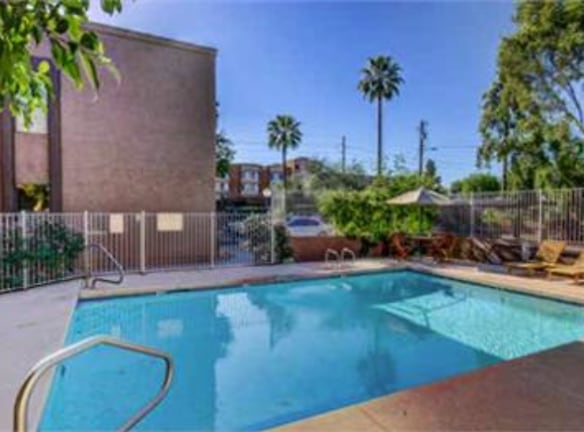 Catalina Apartments - Phoenix, AZ