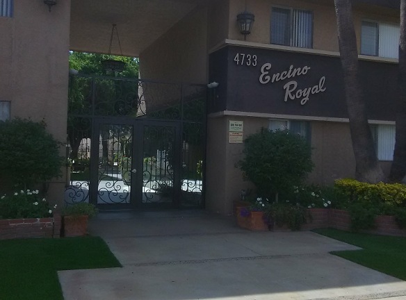 Encino Royal Apartments - Encino, CA