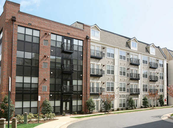 Carlyle Mill Apartments - Alexandria, VA