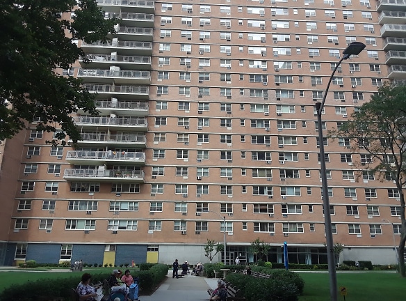Trump Village Section 4 Apartments - Brooklyn, NY