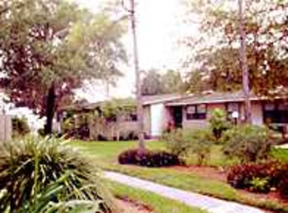 Palm Side Apartments - Palm Bay, FL