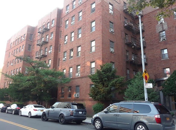 Empire Realty Co Apartments - Brooklyn, NY