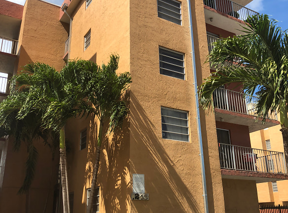 Barlovento Apartments - Miami, FL