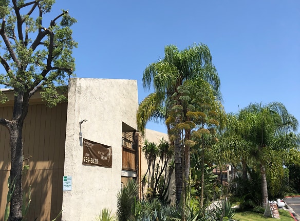 Amberwood Apartments - Buena Park, CA