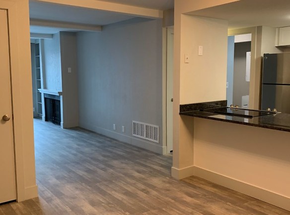 PR Residences 900 Apartments - Salt Lake City, UT