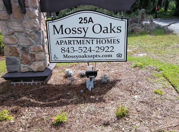 Mossy Oaks Apartments - Beaufort, SC