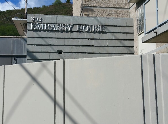 Embassy House Apartments - Honolulu, HI
