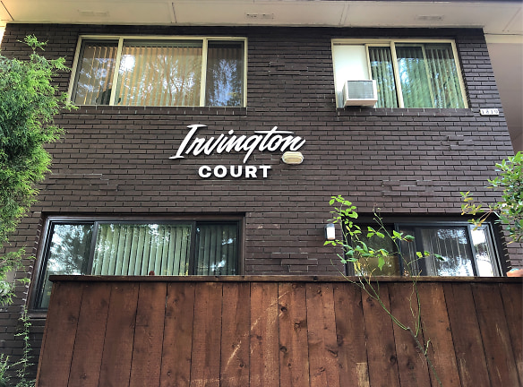 Irvington Court Apartments - Portland, OR