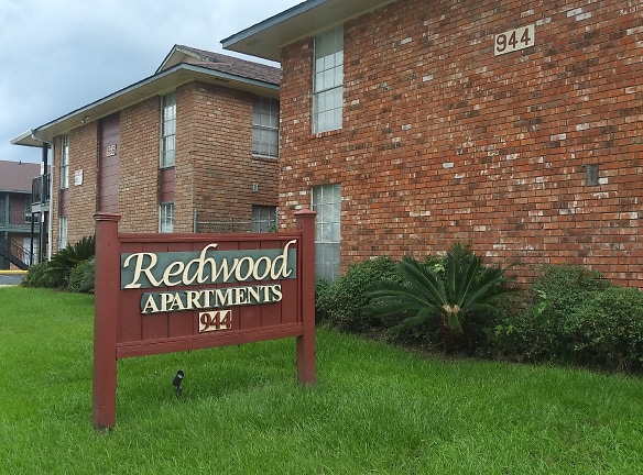 Redwood Apartments - Baton Rouge, LA