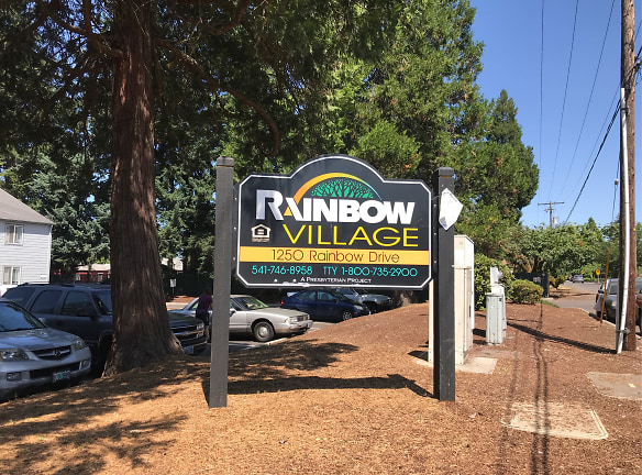 Rainbow Village Apartments - Springfield, OR