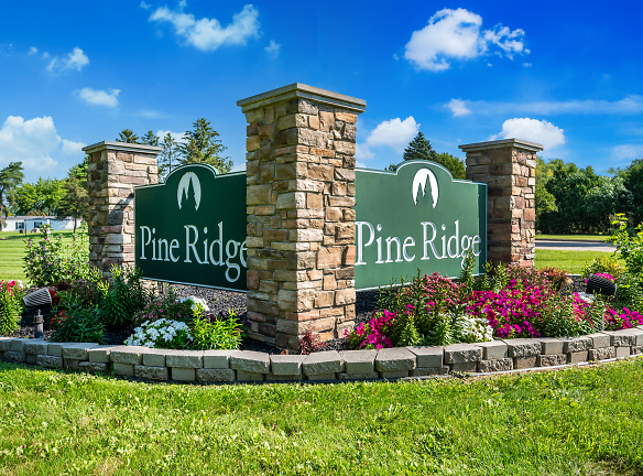 Pine Ridge Apartments - Linden, MI
