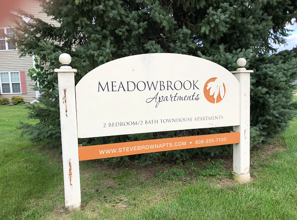 Meadowbrook Apartments - Waterloo, WI