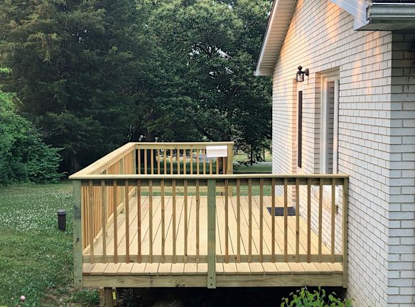 Deck 2.jpg