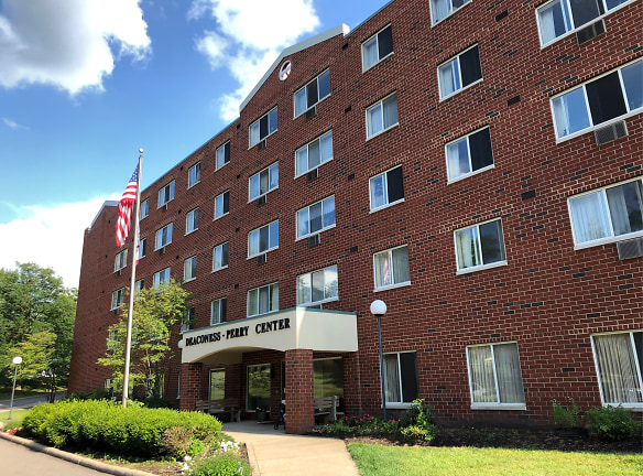 Deaconess-Perry Center Apartments - North Royalton, OH