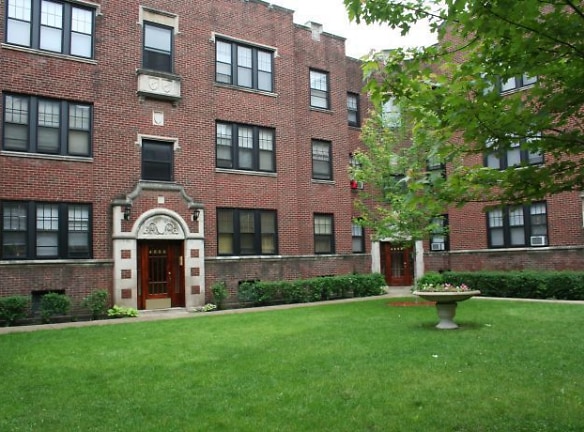 4804 N Linder Ave - Chicago, IL