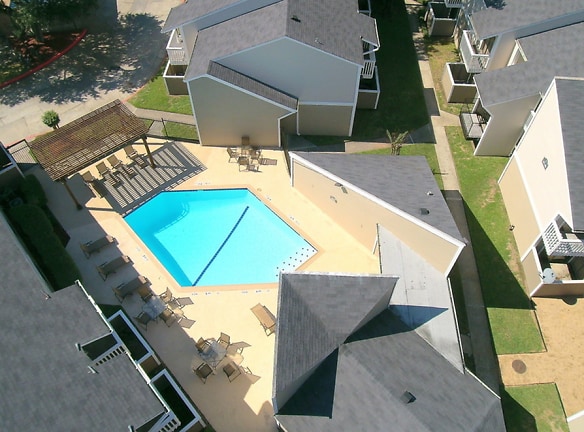 Waterchase Apartments - Humble, TX