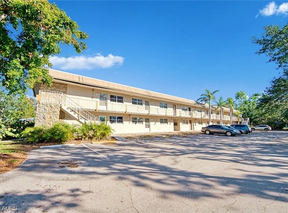1560 Colonial Blvd #231 - Fort Myers, FL