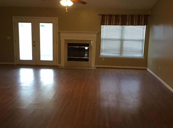 2521 Le Sabre Pl - Fernandina Beach, FL