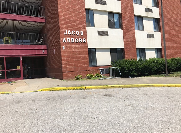 Jacobs Arbors Apartments - Charleston, WV