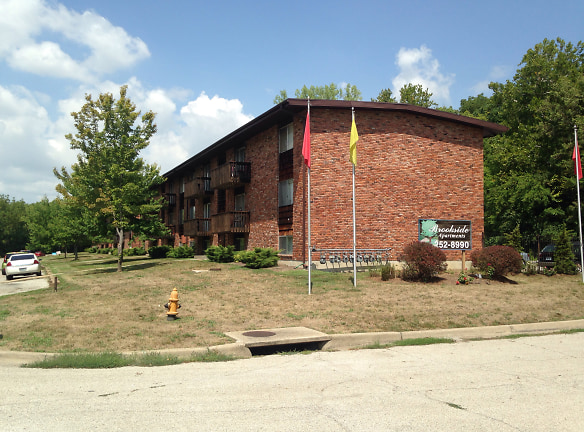 Brookside Apartments - Independence, MO