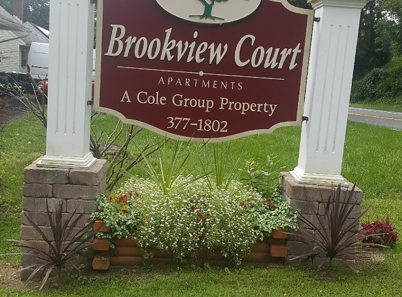 BROOKVIEW COURT APTS Apartments - Schenectady, NY