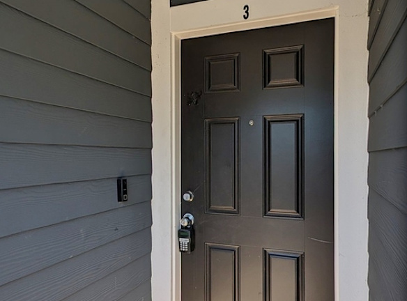 9121 Western Way #3 - Jacksonville, FL