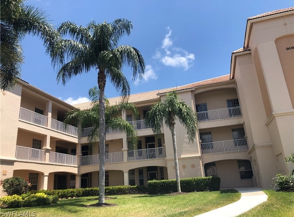 9160 Southmont Cove #102 - Fort Myers, FL