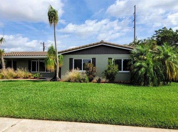 949 W Royal Palm Rd - Boca Raton, FL