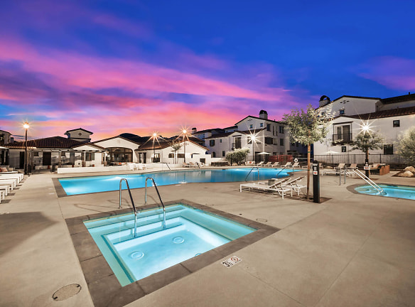 The Villas At Anacapa Canyon Apartments - Camarillo, CA