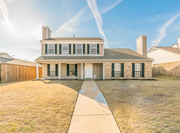 202 Southerland Ave - Mesquite, TX