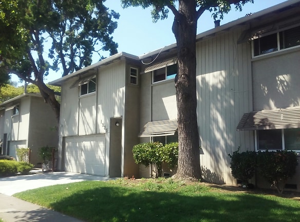 Leigh Court Apartments - San Jose, CA