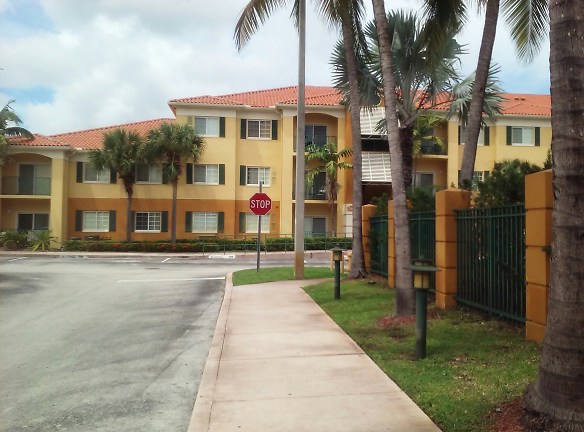 Palm Garden Apartments - Doral, FL