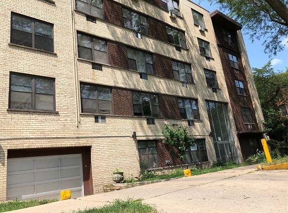 5750 N Kenmore Ave Apartments - Chicago, IL