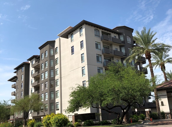 The Landmark Apartments - Scottsdale, AZ