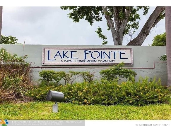 213 Lake Pointe Dr #105 - Oakland Park, FL