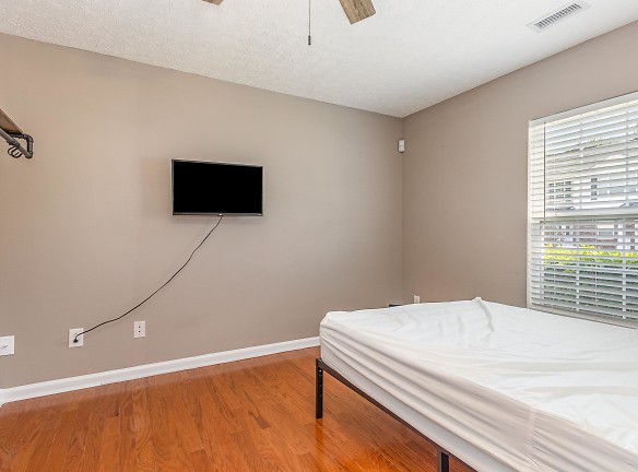 Room For Rent - Raleigh, NC