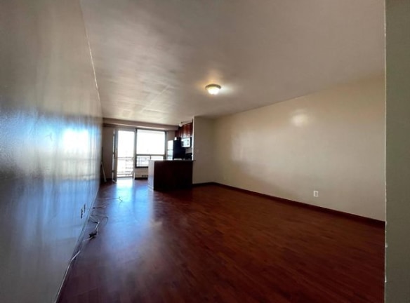61-45 98th St unit 17N - Queens, NY