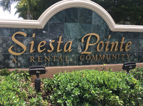 Siesta Pointe Apartments - Hialeah, FL