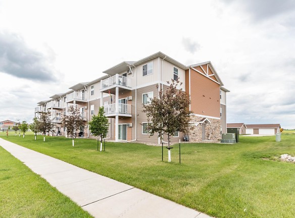 Patterson Heights Apartments - Dickinson, ND